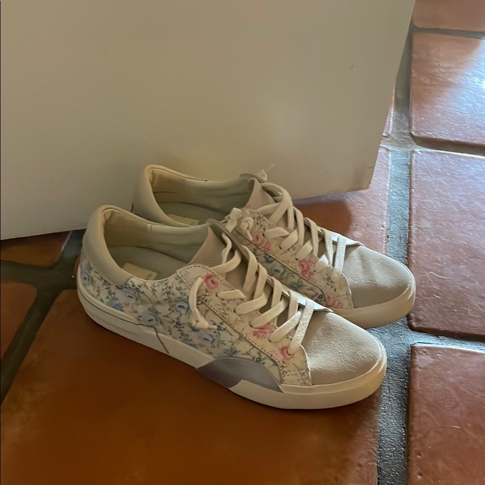 Never Worn Dolce Vita Floral Print Sneakers - White and Pink